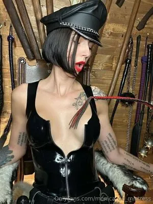 Monica De Mistress OnlyFans Leaked Free Thumbnail Picture - #baNolJL0H3