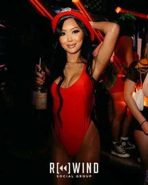 Monica Vy Nguyen OnlyFans Leaked Free Thumbnail Picture - #osi1yaujal