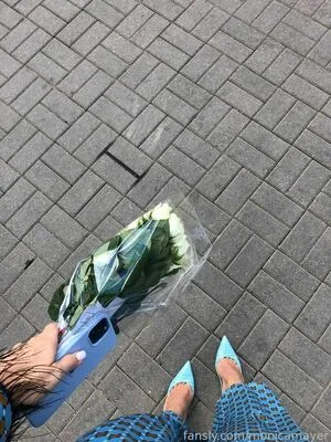 Monicabalduin OnlyFans Leaked Free Thumbnail Picture - #4WGsKJZzb5