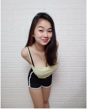 Monicajeyincanatasya OnlyFans Leaked Free Thumbnail Picture - #4Alv2p8I8E