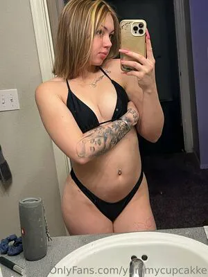 Monicamoore69 OnlyFans Leaked Free Thumbnail Picture - #EmKroE9ycC