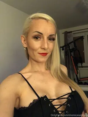 Monicasaintxxx OnlyFans Leaked Free Thumbnail Picture - #ffmJ57C6n5