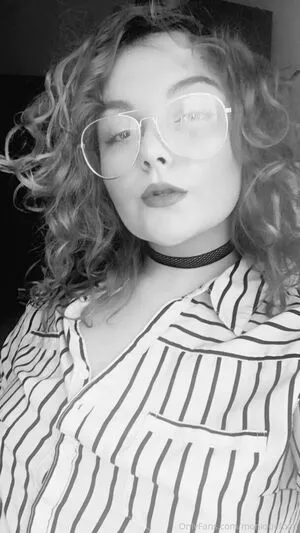Moniiquexxx OnlyFans Leaked Free Thumbnail Picture - #aGuleoJQWh