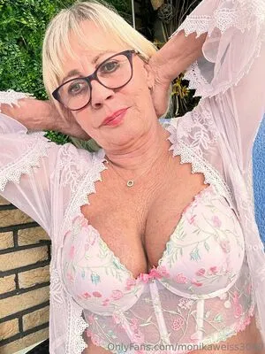 Monikaweiss3040 OnlyFans Leaked Free Thumbnail Picture - #mSoq4za6Gf