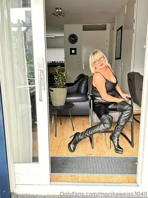 Monikaweiss3040 OnlyFans Leaked Free Thumbnail Picture - #ozVI7XBjb8