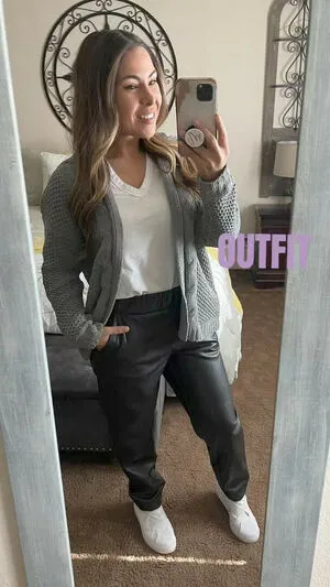 Monimtz35 OnlyFans Leaked Free Thumbnail Picture - #hbUBONiEOO