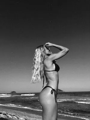 Monique Alfradique OnlyFans Leaked Free Thumbnail Picture - #LFY1Tf3kB9