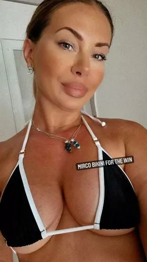 Monique De Dios OnlyFans Leaked Free Thumbnail Picture - #9FKkJr84dl