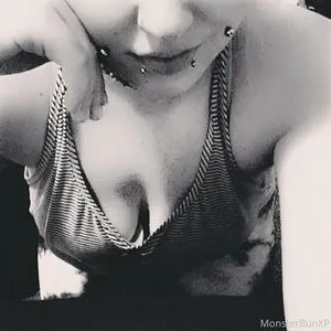 Monsterbun42 OnlyFans Leaked Free Thumbnail Picture - #6L366IRBPO