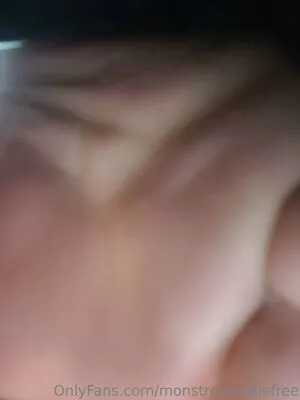 Monstrouscutiefree OnlyFans Leaked Free Thumbnail Picture - #fFlL57cDo2