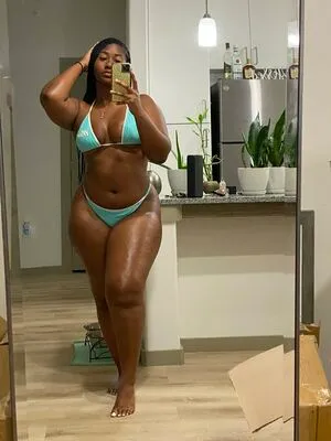 Monyelle OnlyFans Leaked Free Thumbnail Picture - #D74llGUPpO