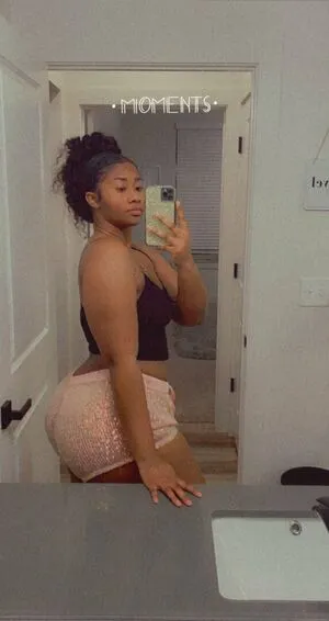 Monyelle OnlyFans Leaked Free Thumbnail Picture - #aRbRCq2cKF