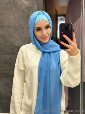 Moon Adelin OnlyFans Leaked Free Thumbnail Picture - #9A7fJaduWL