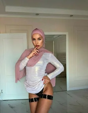 Moon Adelin OnlyFans Leaked Free Thumbnail Picture - #KBF9zHxlSA