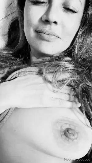 Moon Bloodgood OnlyFans Leaked Free Thumbnail Picture - #pXP3n0F4IY