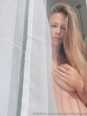 Moon Bloodgood OnlyFans Leaked Free Thumbnail Picture - #rNYB0Wd8CM