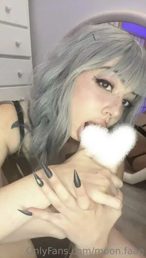 Moon Faae OnlyFans Leaked Free Thumbnail Picture - #1OObTlpSNi