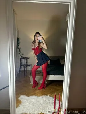 Moon Less OnlyFans Leaked Free Thumbnail Picture - #STzFnHHt4q