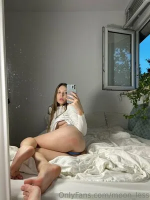 Moon Less OnlyFans Leaked Free Thumbnail Picture - #oUGMdh2y3b