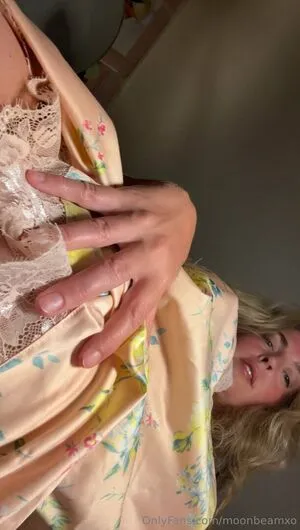 Moonbeamxo OnlyFans Leaked Free Thumbnail Picture - #z15bhbnchb