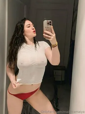 Mooneh OnlyFans Leaked Free Thumbnail Picture - #tBRlCqnCom