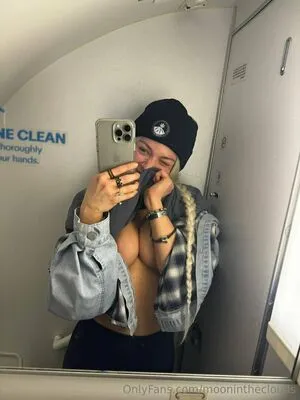 Moonintheclouds OnlyFans Leaked Free Thumbnail Picture - #fVACEv71Xx