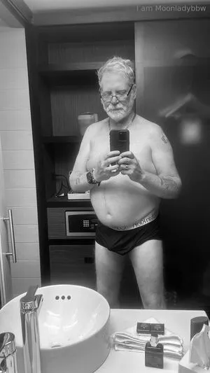 Moonladybbw Free OnlyFans Leaked Free Thumbnail Picture - #mrQ9g9Hosn