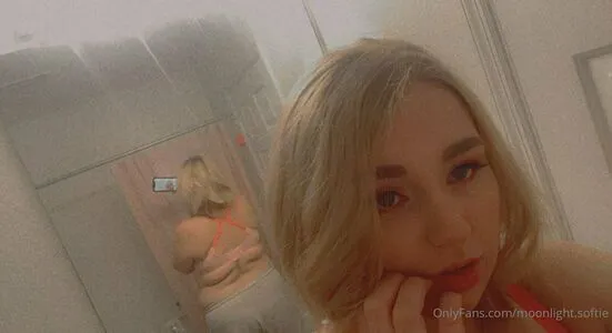 Moonlight Softie OnlyFans Leaked Free Thumbnail Picture - #0xWrclic8Z