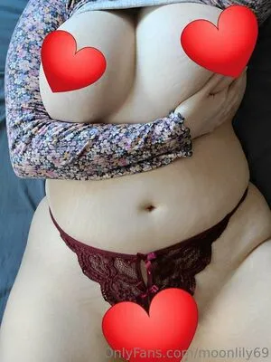 Moonlily OnlyFans Leaked Free Thumbnail Picture - #N1IZL8ihoP