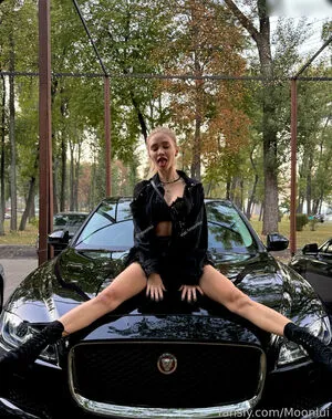 Moonlui OnlyFans Leaked Free Thumbnail Picture - #17Nyk7gYmt