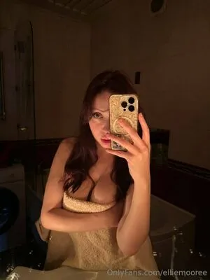 Moorelliee OnlyFans Leaked Free Thumbnail Picture - #YmsorzCYPT
