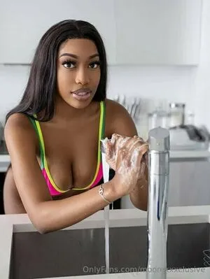 Moorexxxclusive OnlyFans Leaked Free Thumbnail Picture - #4XQPoWZSxP