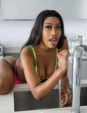 Moorexxxclusive OnlyFans Leaked Free Thumbnail Picture - #UVaoVdSm74