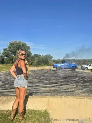 Moparmodel1 OnlyFans Leaked Free Thumbnail Picture - #Sanwn0ihg8