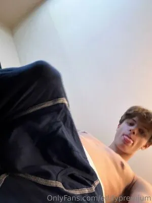 Moreeddy OnlyFans Leaked Free Thumbnail Picture - #IfuV0Y2OfM