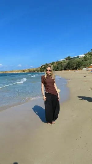 Morena Beltran OnlyFans Leaked Free Thumbnail Picture - #2ngLg2cY2S