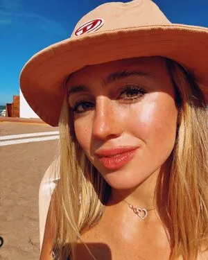 Morena Beltran OnlyFans Leaked Free Thumbnail Picture - #3hfLsw28ce