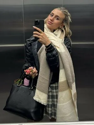 Morena Beltran OnlyFans Leaked Free Thumbnail Picture - #Ev98i0tvmq