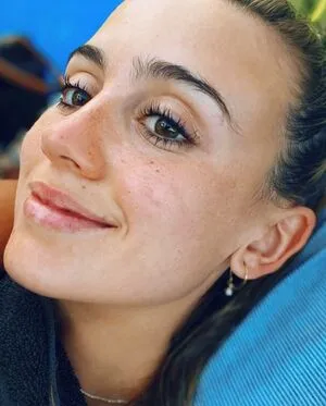 Morena Beltran OnlyFans Leaked Free Thumbnail Picture - #FipWWtN8O2