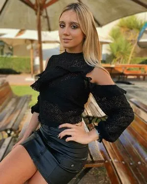 Morena Beltran OnlyFans Leaked Free Thumbnail Picture - #X05CcXGJCn