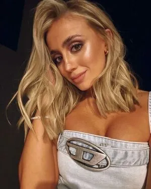 Morena Beltran OnlyFans Leaked Free Thumbnail Picture - #o84OOp8eST