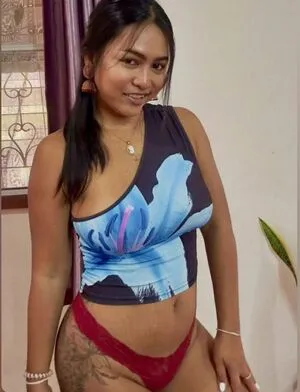 Morena Kaye OnlyFans Leaked Free Thumbnail Picture - #OUBtocAMKB