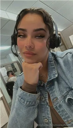 Moreoflettie OnlyFans Leaked Free Thumbnail Picture - #fFwrYBbbzx