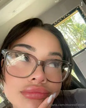 Moreoflettie OnlyFans Leaked Free Thumbnail Picture - #hVE3mT0APU