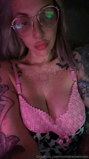 Morethantwinsies OnlyFans Leaked Free Thumbnail Picture - #FoTBPlqDh0