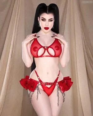 Morgana Threnody In Velvet OnlyFans Leaked Free Thumbnail Picture - #CFyM39fNoy
