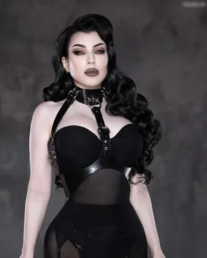 Morgana Threnody In Velvet OnlyFans Leaked Free Thumbnail Picture - #LliXKCRfO4