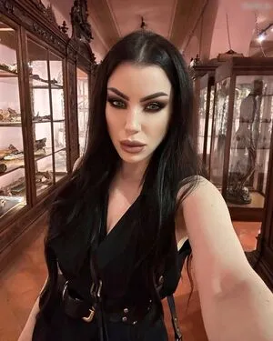 Morgana Threnody In Velvet OnlyFans Leaked Free Thumbnail Picture - #RodQDldK9k