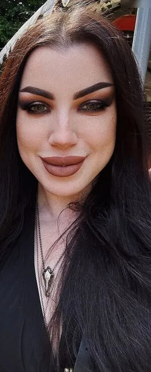 Morgana Threnody In Velvet OnlyFans Leaked Free Thumbnail Picture - #bU0WKCO6IM