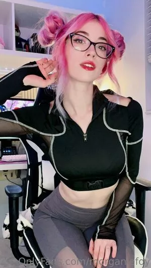 Morganlefoy OnlyFans Leaked Free Thumbnail Picture - #0LiTo2hphe